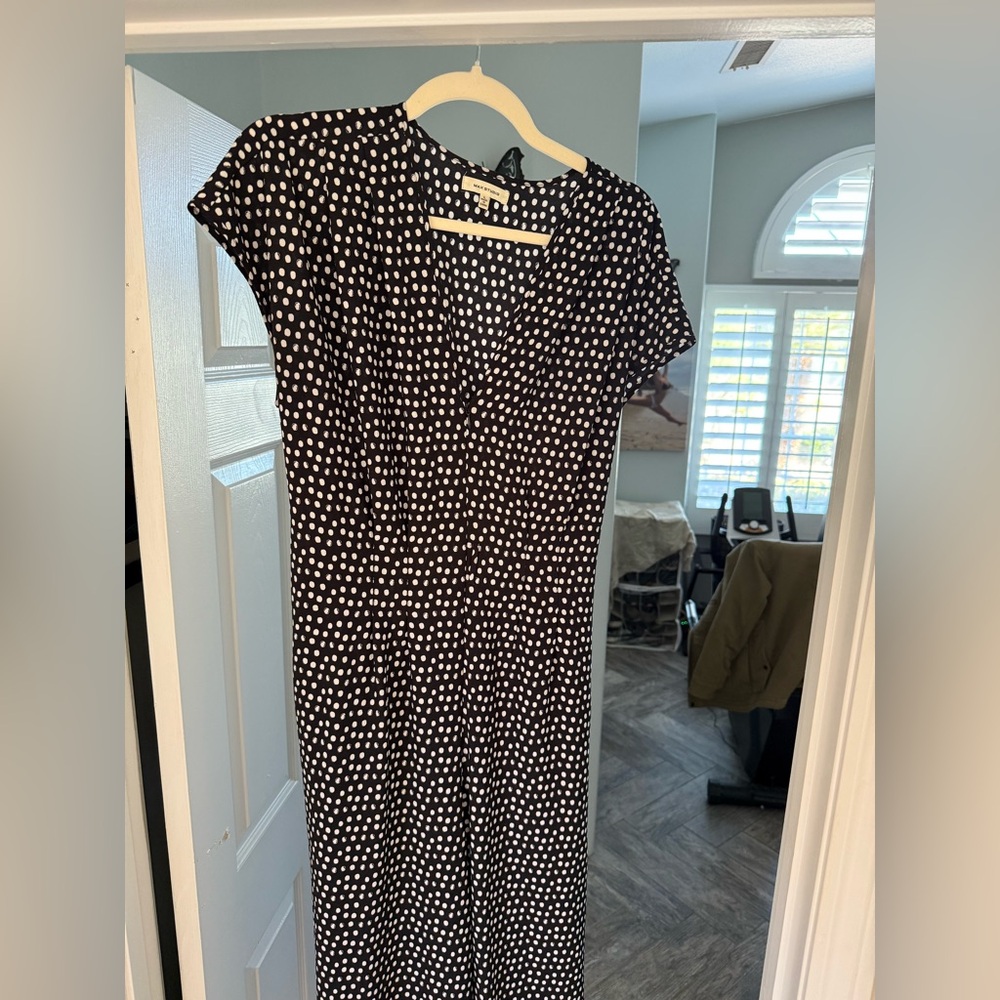 Max Studio Black and White Midi Dress